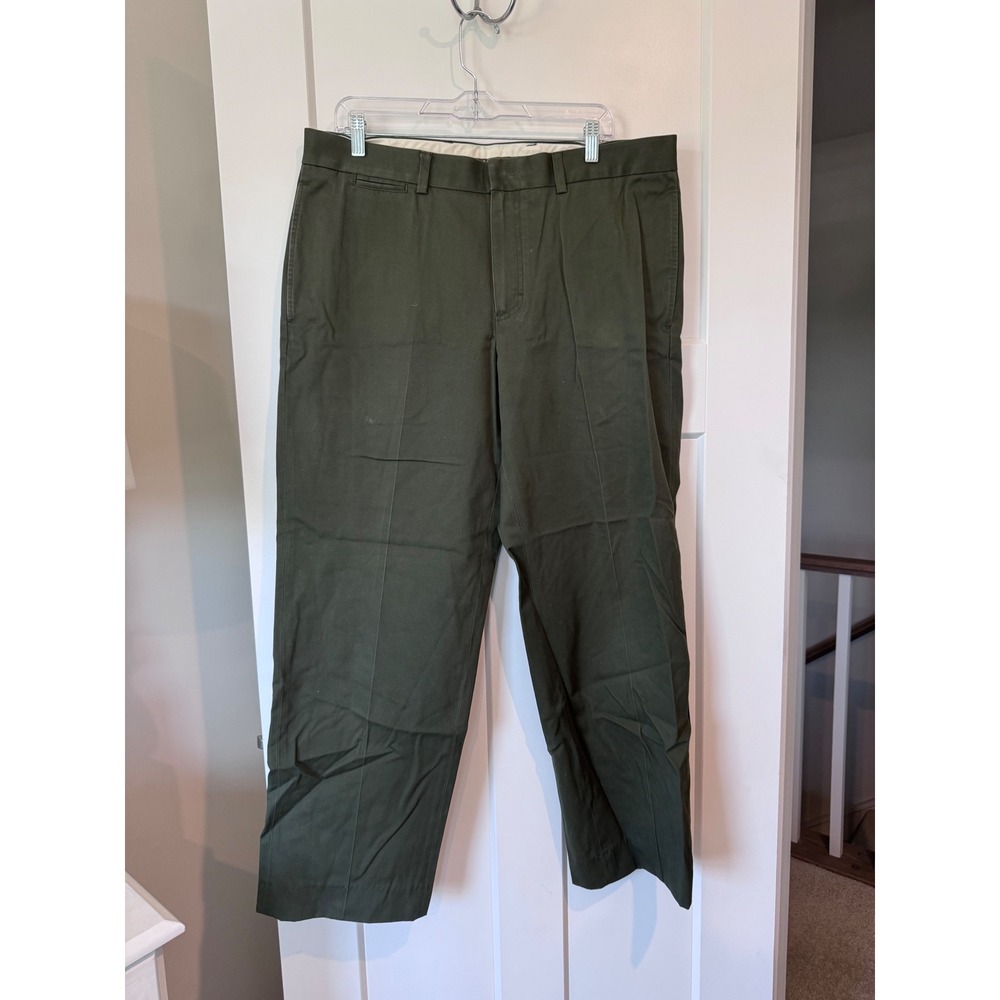 LL Bean Mens Standard Fit Chino Pants Olive Green 100% Cotton Size 36
